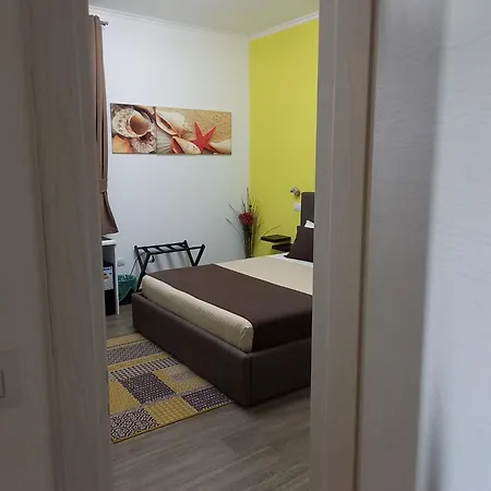 Couette-café Brezza Marina 3*