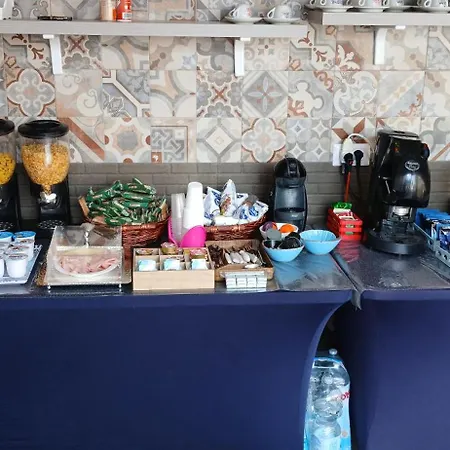 Brezza Marina Couette-café