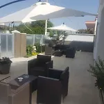 Oda ve Kahvaltı Brezza Marina 3*
