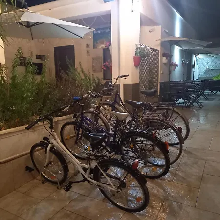 Bed and breakfast Brezza Marina