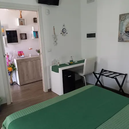 Brezza Marina B&B *