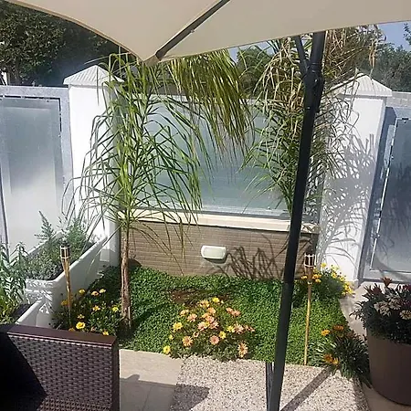 Brezza Marina Bed & Breakfast