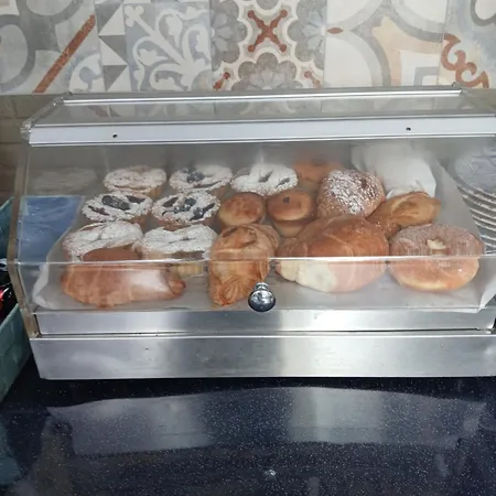 Nocleg ze śniadaniem Brezza Marina 3*